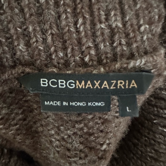 BCBG short sleeve sweater - Picture 4 of 5